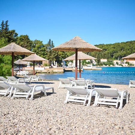Aminess Planet Camping Holiday Homes Port9 Корчула Экстерьер фото
