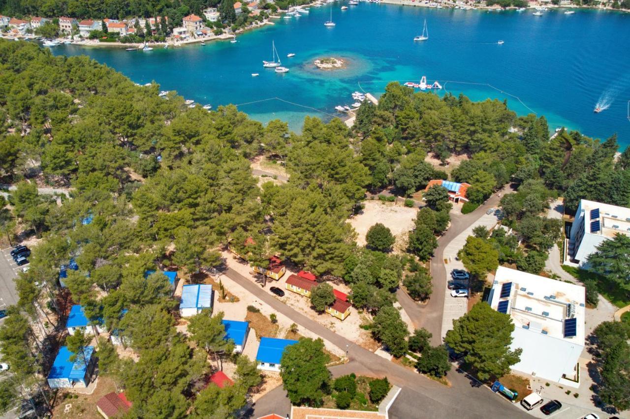 Aminess Planet Camping Holiday Homes Port9 Корчула Экстерьер фото